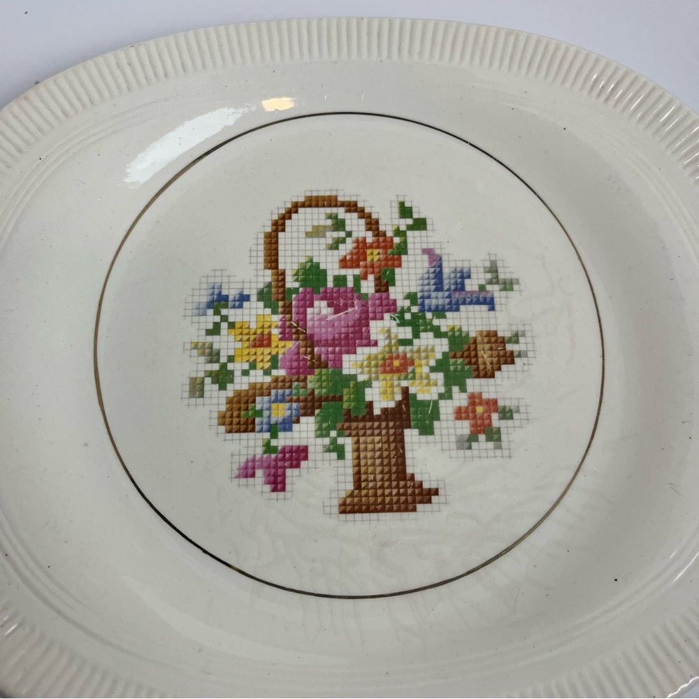 Salem China Co Basket Petitpoint Oval Serving Plate Vintage USA 1940’s Floral - Picture 2 of 9